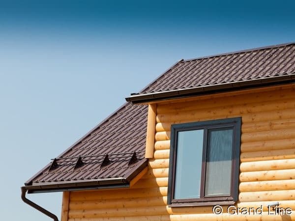 Снегозадержатель Grand Line (Гранд Лайн) Optima, трубчатый универсальный для металлочерепицы и мягкой кровли 3.0 м, цвет RAL 9005 (глубокий черный)