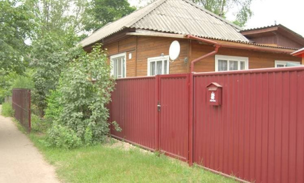 Модульное ограждение Гранд Лайн / Grand Line Estet, Pe, высота 1,65 м, стойка 3 м, цвет RAL 3005 (вишня)