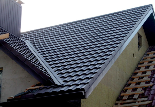 Металлочерепица BudMat (БудМат), коллекция Риалто, D-Matt 0.5, цвет Ral 8004 (кирпичный)