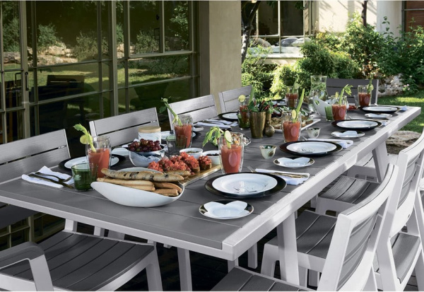 Стол уличный Harmony Extendable table Keter (Кетер), цвет белый-светло-серый