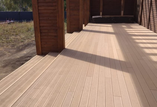 Террасная доска Смарт Terrapol / Террапол ДПК полнотелая c пазом, 4000х130х22 мм, цвет арахис