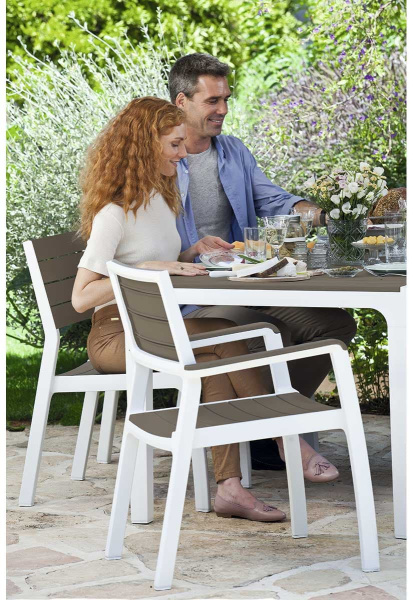 Стол уличный Harmony Keter (Кетер), цвет белый-светло-серый