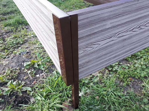 Угловой металлический элемент для грядки ДПК HOLZHOF, 300 мм, коричневый