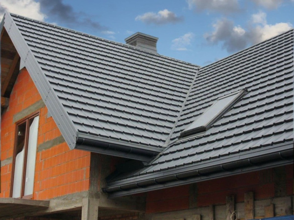 Металлочерепица BudMat (БудМат), коллекция Мурано, D-Matt 0.5, цвет Ral 8004 (кирпичный)