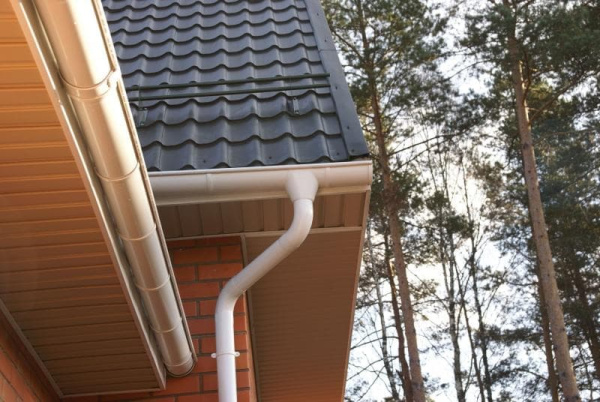 Угол внутренний 90° D150 Aquasystem Pural, RR 29 бургундский