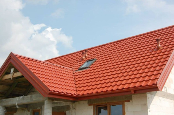 Металлочерепица BudMat (БудМат), коллекция Венеция, X-Matt 0.5, цвет 757 (вишневый)