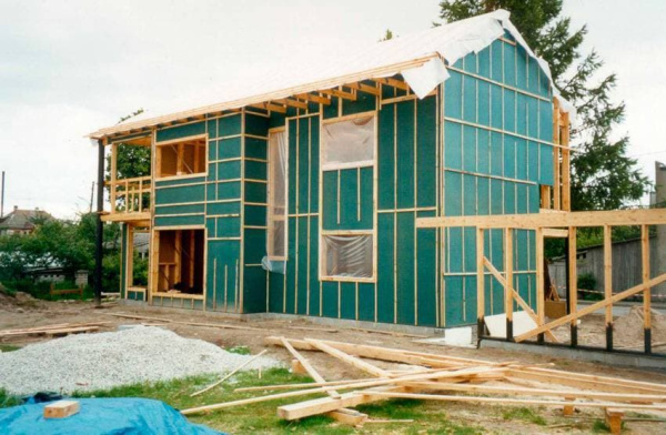 Ветрозащитная влагостойкая плита Изоплат / Isoplaat 12 мм, 240 кг/м3, размер 2700х1200 мм, упаковка 95 плит